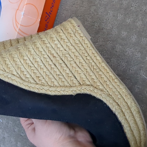 Delicious Wedges - Picture 4 of 5